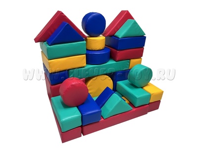 Конструктор "Юный строитель" (30 предметов) Конструктор "Юный строитель" (30 предметов)